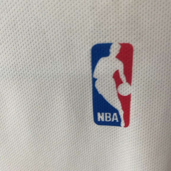 Vintage Adidas LA Lakers  Koby Bryant #24 white jersey size Small basketball - Picture 8 of 16